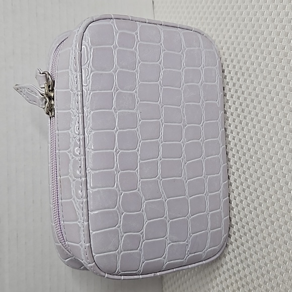 Trish Mc Evoy Makeup planner Zip Around Faux Snakeskin in lavender - Picture 3 of 8